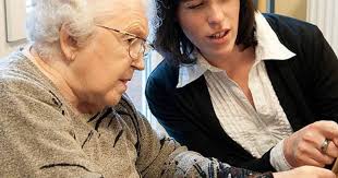 Erwin Böhm: "Den alten Leuten den Arsch abputzen reicht nicht"