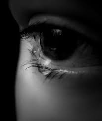 Résultat de recherche d'images pour "fille swag pleure"