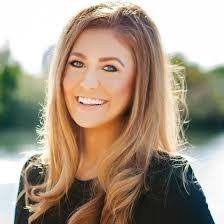 Kristi Marr's Instagram, Twitter & Facebook