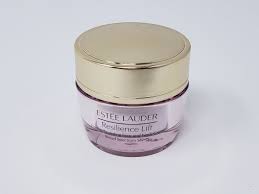 Estee Lauder Resilience Lift Firming Sculpting Face And Neck Creme I Pinimg Com 736x Bc A3 D4 Bca3d47dc997ffb6fdbe
