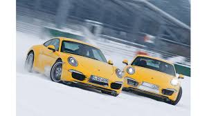 What's the difference vs 2020 911 carrera? Porsche 911 Carrera S Vs Carrera 4s Vergleich Allrad Oder Heckantrieb Auto Motor Und Sport