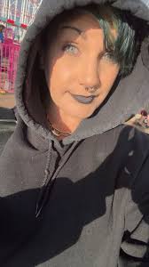 Why the hell not?! What does it look like I listen to? Good luck 🍀🖕🏼