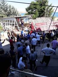 Bu modüle masaüstünden kapatarak sadece mobil sayfada göster gibi bir çok seçeneklerle işlem yapabilirsiniz. Trafik Kazasi Baraj Yolunda Freni Son Dakika Kahta Haberleri Facebook