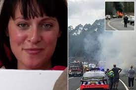 Jun 30, 2021 · a retired kansas city, kansas fire department battalion chief has died after he was struck by a motorist on interstate 35 last week while trying to remove debris from the roadway. Home And Away Actress Jessica Falkholt Fighting For Life After Boxing Day Crash That Killed Her Parents Daily Record