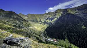 Private Tour From Bucharest Curtea De Arges Monastery Vidraru Dam Transfagarasan