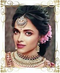 Deepikapadukone Saree So Cute In 2020 Indian Wedding Makeup Indian Bridal Hairstyles Indian Hairstyles