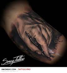 This profile hasn't been claimed by its artist yet. Tattoo By Aitor Vazquez Black And Grey Tattoos Tattoos Grey Tattoo