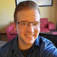 Alex Lind's Instagram, Twitter & Facebook