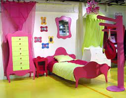 Je veux trouver des idées de décoration pour ma chambre bébé pas cher ici chambre bébé fille fushia et gris. Lit Enfant Mathy By Bols Volute Secret De Chambre