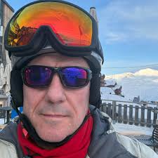 Morning. Is there anywhere in Kendal that would sell something like this  please? I can order one online but could do with it today