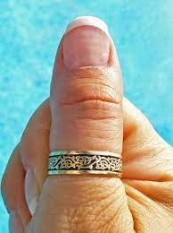 Claire S Ring Diana Gabaldon Approved Celtic Wedding Rings Wedding Rings Rings