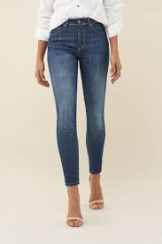 Effet glamour et rétro assuré. Jeans Push Up Wonder Capri Taille Haute Jean Salsa Jeans