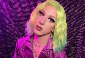 Meet Our First-Ever "Best Drag Queen" ~ Toothpick