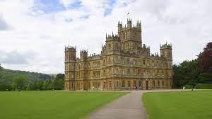 Dessen neffe und erbe, henry herbert, wurde der erste baron porchester und danach der erste earl of carnarvon. Buchtrailer Downton Abbey Zu Gast In Highclere Castle Youtube