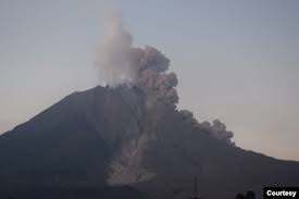 Indonesia mempunyai banyak gunung berapi yang masih aktif. Kerugian Akibat Erupsi Sinabung Ditaksir Capai Rp 29 Miliar