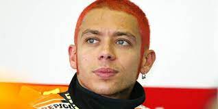 Berkat aktingnya inilah dia mulai dikenal oleh banyak orang. Valentino Rossi Ganz Privat Meine Kinder Sollen Aussehen Wie