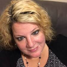 Mandi Sanchez (@mandi_sanchez_)