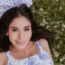 Abby Dominguez (@aby.dominguez.56)