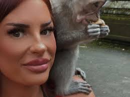 Fundraiser for Mersedes Jenner by El Barnard : Help My Best Mate Stay in  Australia