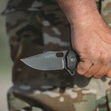 The level of expertise is also a major determinant of the price of your assignment. Seal Xr Professional Folding Knife