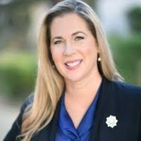 Danielle Coats's Instagram, Twitter & Facebook