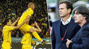 Die deutsche fußballnationalmannschaft spielt in der euro quali gruppe c innerhalb einer fünfer gruppe gegen die nationalteams aus der niederlande, nordirland, estland und. Modus Macht S Moglich Deutschland Trifft Bei Der Em 2020 Wahrscheinlich Auf Die Ukraine Sportbuzzer De