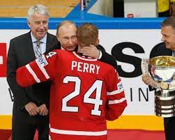 Corey perry is currently playing in a team montréal canadiens. Corey Perry 1953 Lakers Alumni To Be Honoured At Thursday S Peterborough Lakers Six Nations Chiefs Game Thepeterboroughexaminer Com