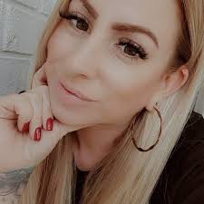 Welcome to the team . Another huge warm welcome to Lucie Woodward! . Some  of you may remember Lucie from the early days! 16 years ago to be precise!  Lucie was RJs