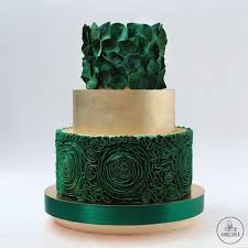 See more ideas about anniversary cake, cake designs, anniversary cake designs. Best Cookies Wedding Cake Sweets Ideas Green Wedding Cake Green Cake Floral Wedding Cakes