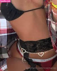 Baddie.bum  baddie.bum.wrld Nude Leaked Photo 4 - Fapello