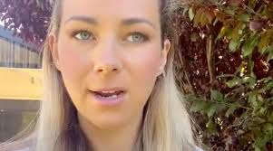 Landlord considers $100 rent rise for single mum who fears she won't be  able to afford food