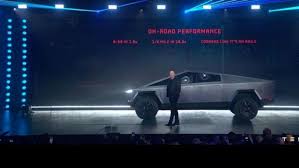 The three models can tow 7,500, 10,000 and 14,000 lbs respectively. Tesla Unveiled A Bulletproof Pickup Then The Window Broke Wsj