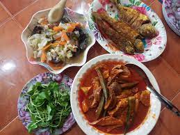 Saya mendapat resepi ini sebelum ke london lagi, masa tu dah teringin untuk memasak asam pedas. Resepi Asam Pedas Asli Melaka Iluminasi