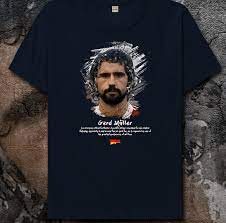 Gerd müller wurde in den 70ern zum bomber der nation, rekordtorschützenkönig und torgefährlichsten stürmer der deutschen fußballgeschichte. 6decepe01kewsm