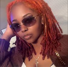 Yanna Breanne (@YannaBreanne) • Facebook