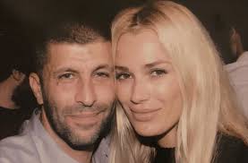James macris, bondi, new south wales, australia. John Macris Widow Viktoria Karida Comes Face To Face With His Accused Killers Greek City Times