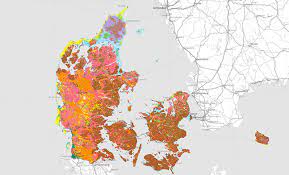 Det er det mindste af alle de nordiske lande, men er alligevel. Danske Kort