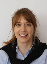 Lindsay Wills's Instagram, Twitter & Facebook