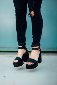 Black Ankle Strap Sandals Heels Blockheel Heels Gossipshoes Fashion Fashionista Loveforheels Heellover Shoeaddict Sh Chunky Heels Sandals Heel Sandals Outfit Ankle Strap Chunky Heels