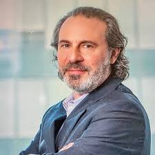 Telltale Hearts: A Public Health Doctor, His Patients, and the Power of  Story: Schillinger MD, Dean-David: 9781541704206: Amazon.com: Books