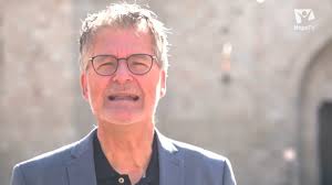 Das Buch, das man kennen muss (1/14)