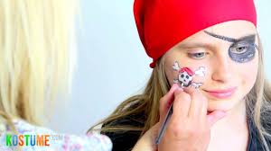 Pirat Schminken Schminkanleitung Tutorial Pirat Schminken Pirat Schminken Kinder Piraten Kostum Kinder