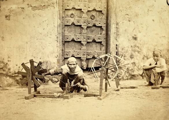 The Wonderful Artisan I: Through the lens of Shivashanker Narayan – Made in Kachchh —