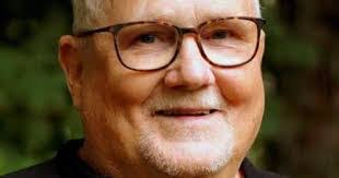 Robbie Gauthier's Instagram, Twitter & Facebook