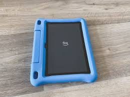 Jan 28, 2020 · the process to download and install the files is the same as with the fire hd 10, so it's just about getting the right files. Amazon Fire Hd 8 Kids Edition Ausprobiert Preiswertes Tablet Fur Die Kleinen