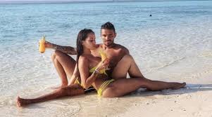 Découvrez un grand choix de maillots de bain femme de marques : Julien Tanti Manon Marsault Le Mariage Continue Voici Quelques Images