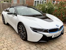 Bmw I8 Roadster These Are The Classic Colours Which Do Look Nice But I Think I D Have It As A Pale Blue Or Deep Blue And White In 2020 Bmw I8