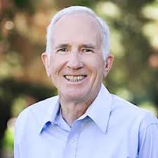 Robert Flanagan's Instagram, Twitter & Facebook