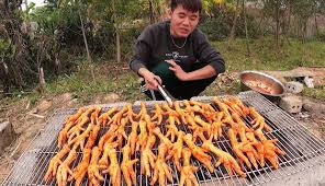 Lần này cũng là số lượng 100, nhưng có vẻ như sau lần trước, hưng đã rút kinh nghiệm và chuẩn bị chỉn chu hơn. Con Trai Ba Tan Vlog Trá»Ÿ Láº¡i Vá»›i Mon Chan Ga NÆ°á»›ng Sá»'t Sieu Cay NhÆ°ng Tiáº¿p Tá»¥c Bá»‹ Dan Máº¡ng Nem Ä'a Khi Soi Ä'Æ°á»£c Chi Tiáº¿t Vo Ly Nay