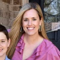 Amanda Riggs's Instagram, Twitter & Facebook